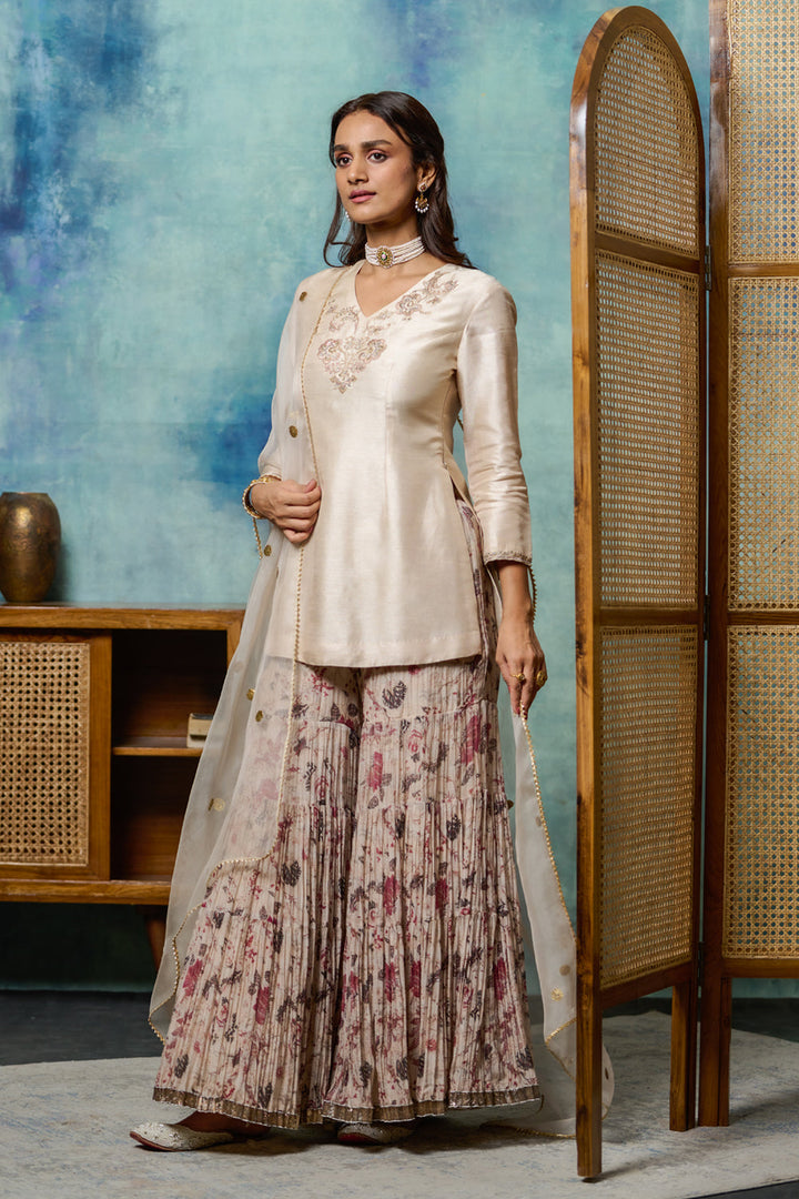 Marble Embroidered Kurta Set