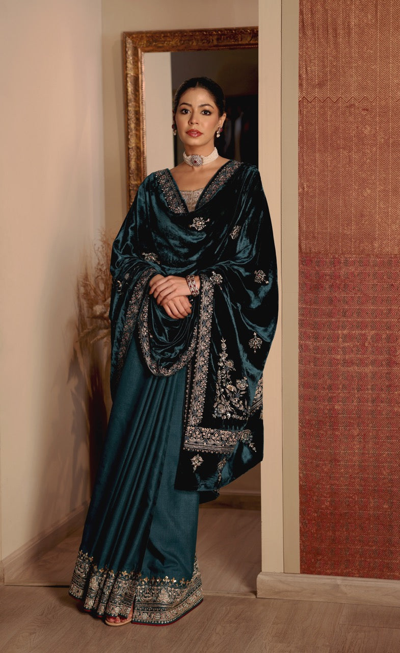 Teal Velvet & Tussar Embroidered Saree Set (4 PCS)