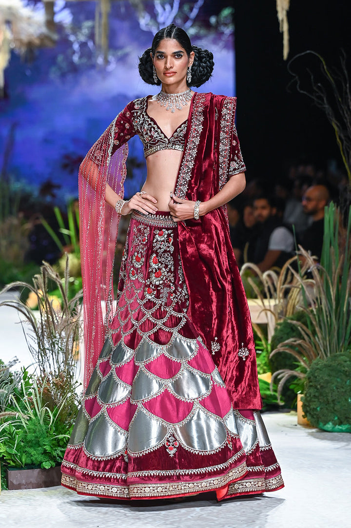 Falsa Dupion Emb. Lehenga