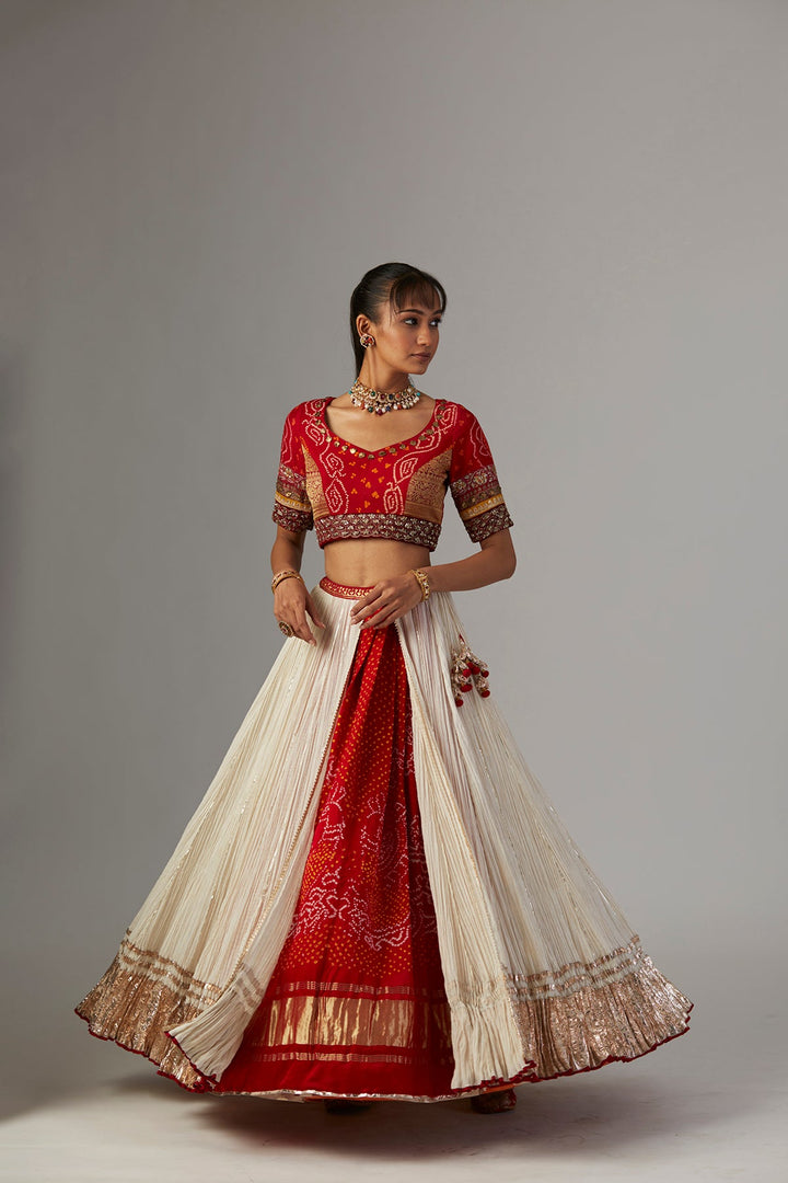 Ivory Gauze Crinkled Lehenga Set With Chanderi Unstitched Blouse