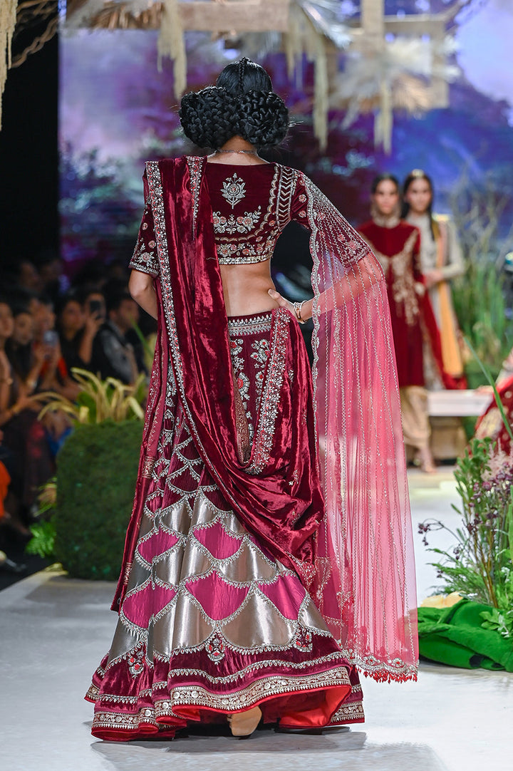 Falsa Dupion Emb. Lehenga