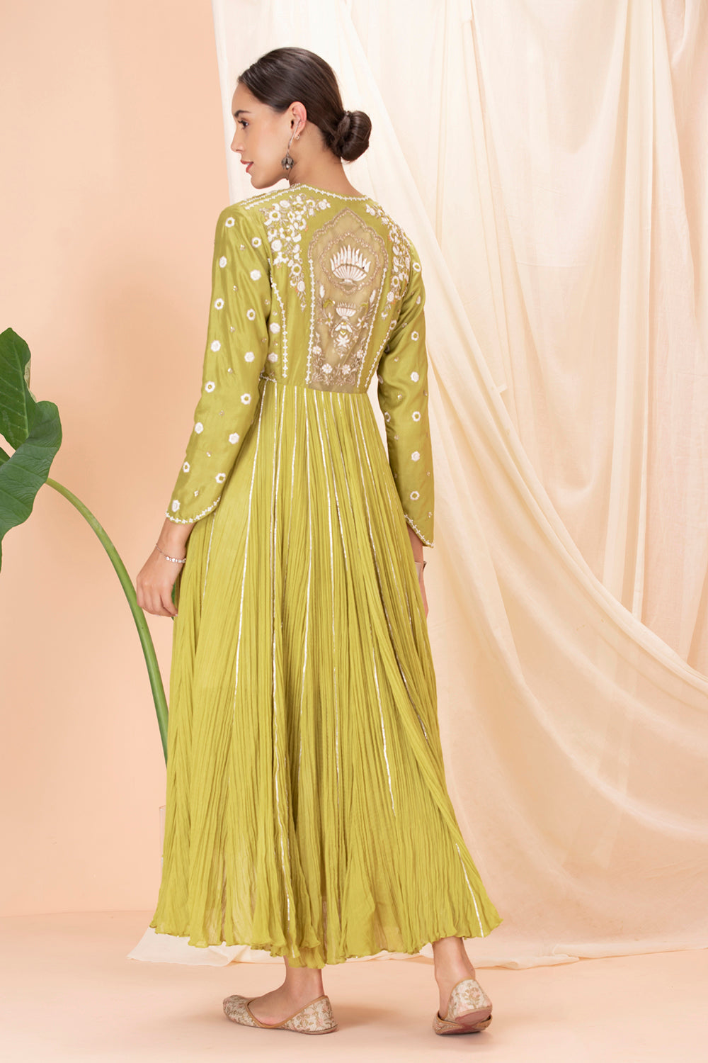 Mehendi Green Embroidered Jacket With Kurta And Dhoti