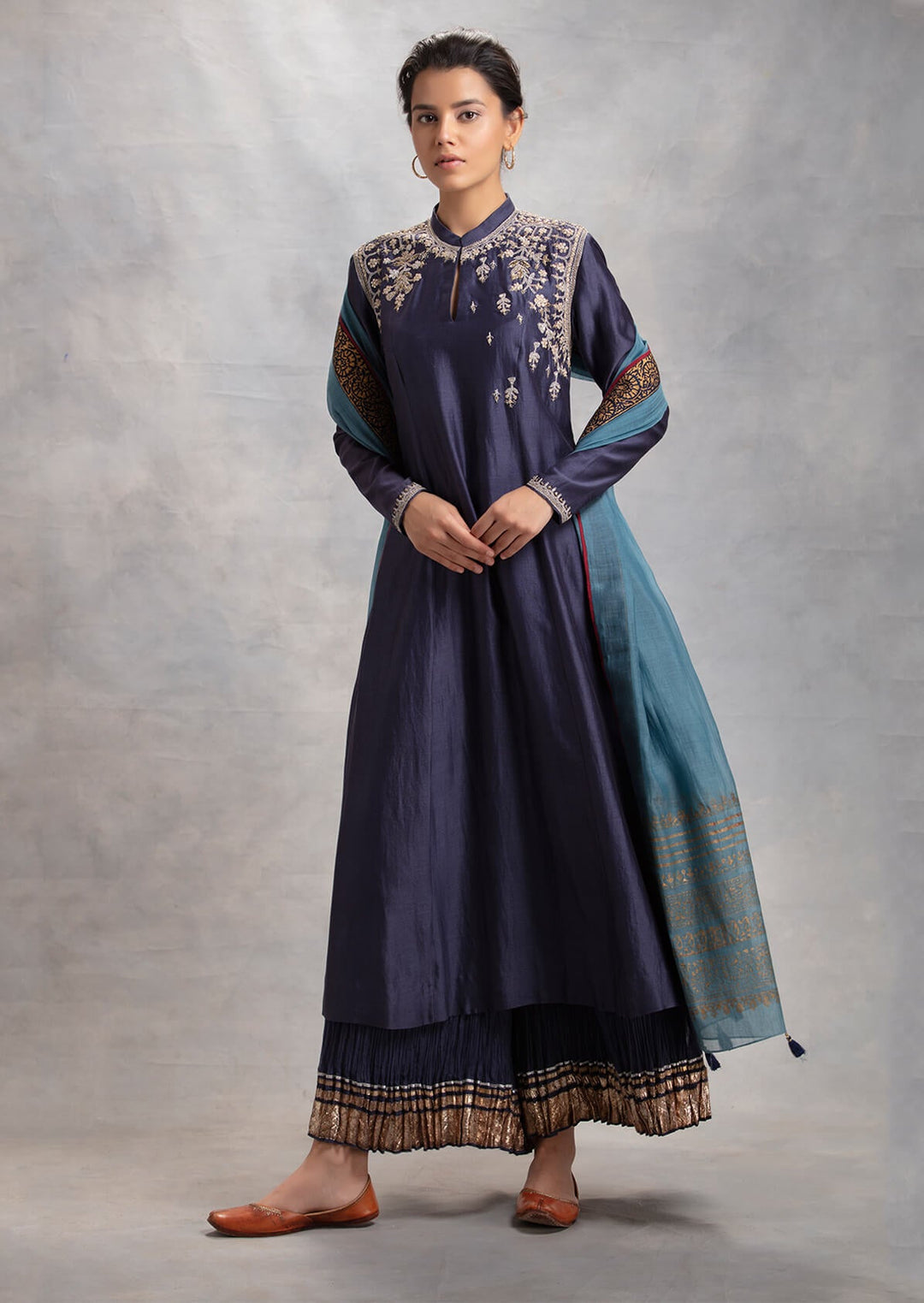 Raat Ki Rani Tunic Set