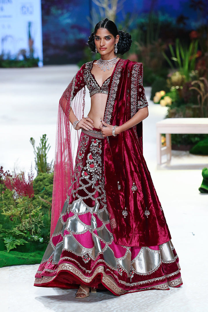 Falsa Dupion Emb. Lehenga