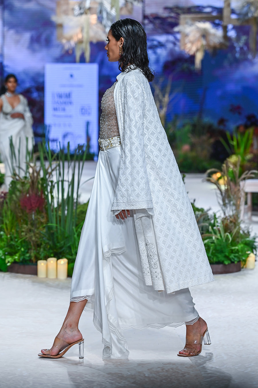 Toosh Emb. Bodysuit With Ivory Mushroo Drape Skirt And Ivory Chikankari Cape