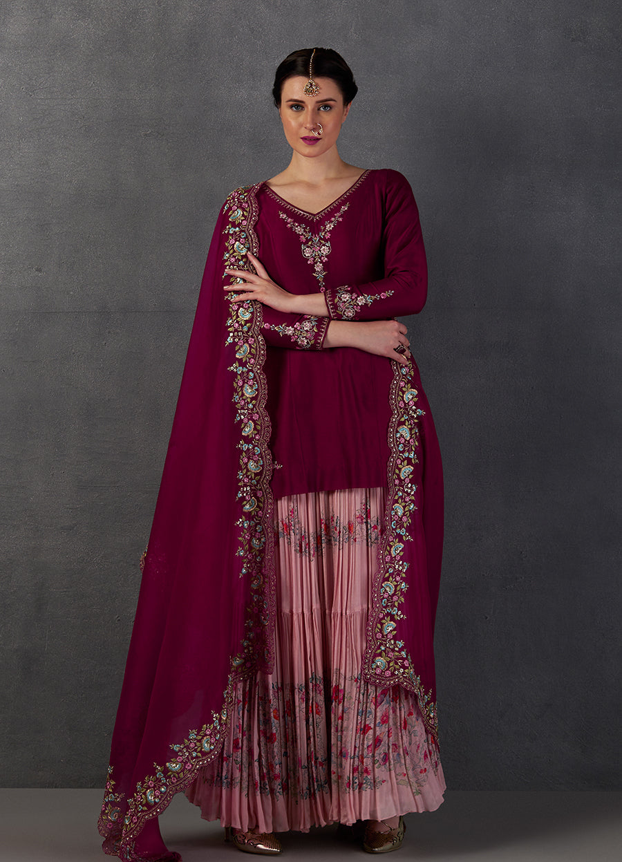 Falsa Chanderi Embroidered Kurta Set